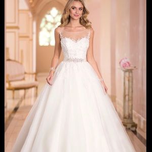 Stella York 5841 Wedding Gown